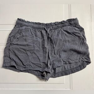 C&C California Women's Gray Shorts Elastic Paperbag Waist Drawstring Size XL